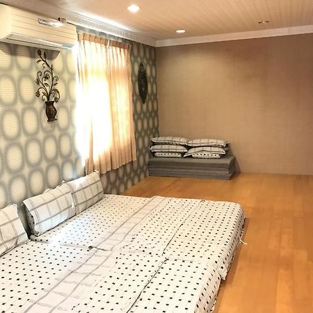 Hefeng Ting Homestay Heng-ch'un Buitenkant foto