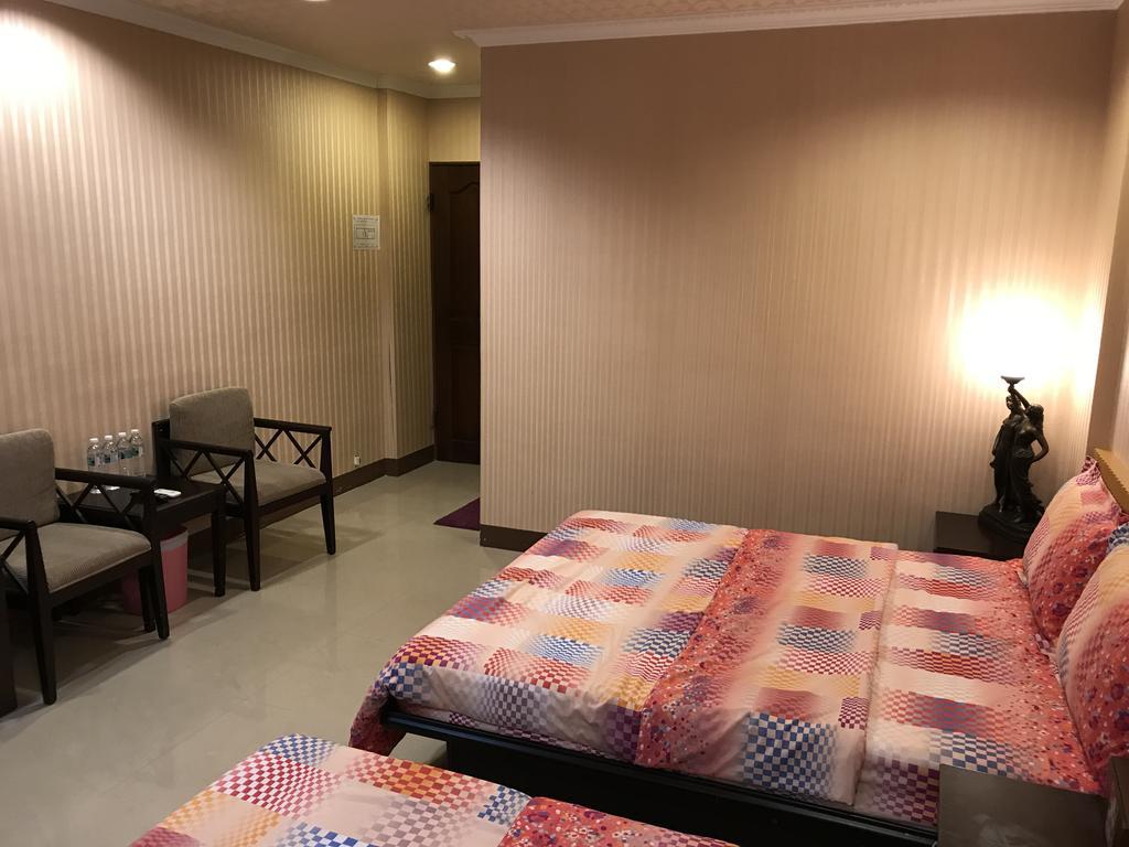 Hefeng Ting Homestay Heng-ch'un Buitenkant foto