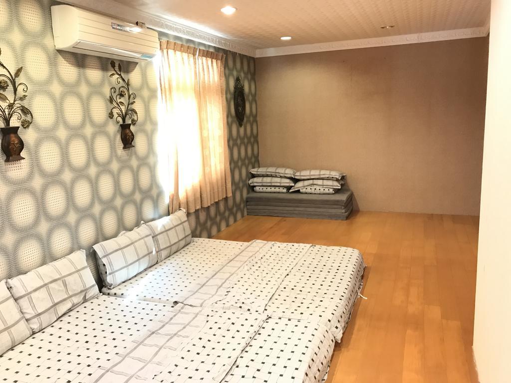 Hefeng Ting Homestay Heng-ch'un Buitenkant foto